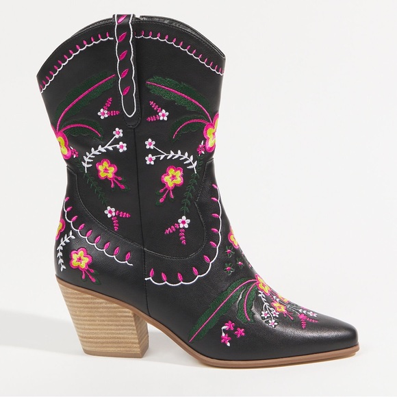 Amber Embroidered Boots Wide Width - Picture 2 of 8